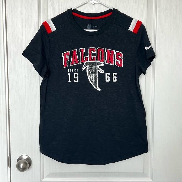 NWT Nike Atlanta Falcons Women’s NFL Short Sleeve Shirt Black Red Size XL - Picture 1 of 12